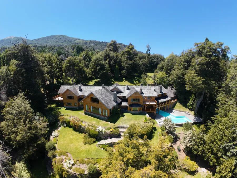 Milla Hue in Villa La Angostura